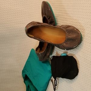 Tieks Slate Grey Croc size 11